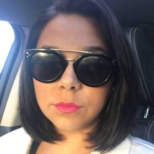 Meet your Posher, Andrea